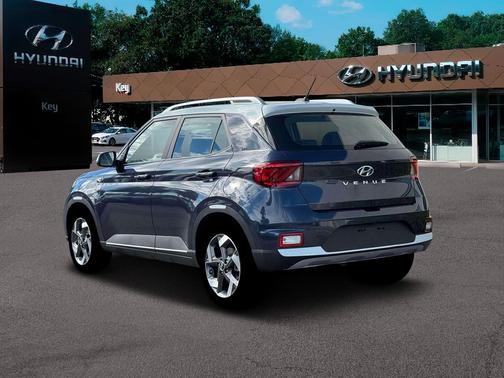 Denim w/White Roof 2026 Hyundai VENUE SEL w/Two-Tone Roof