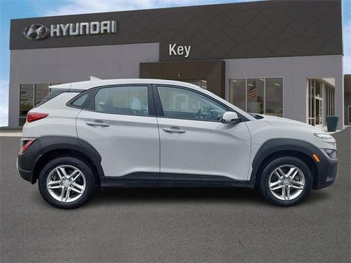 2023 Hyundai KONA SE