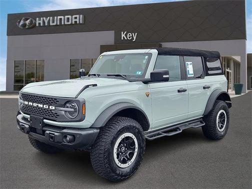 2023 Ford Bronco Badlands