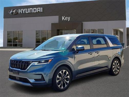 2023 Kia Carnival EX