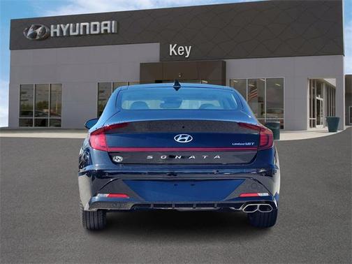2022 Hyundai SONATA Limited