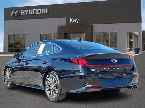 2022 Hyundai SONATA Limited