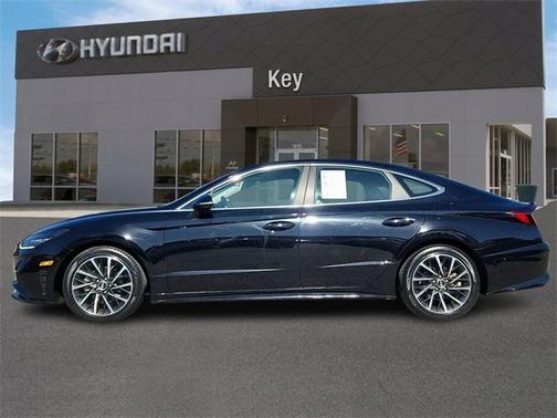 2022 Hyundai SONATA Limited
