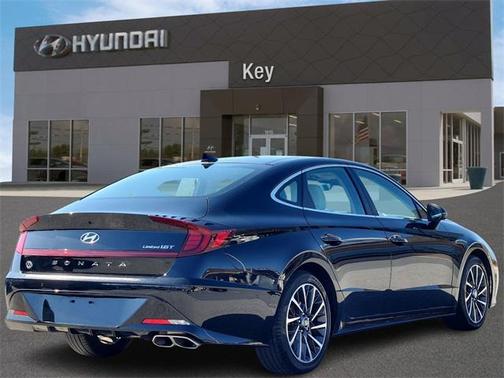 2022 Hyundai SONATA Limited
