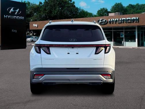 Creamy White Pearl 2026 Hyundai TUCSON Hybrid Limited