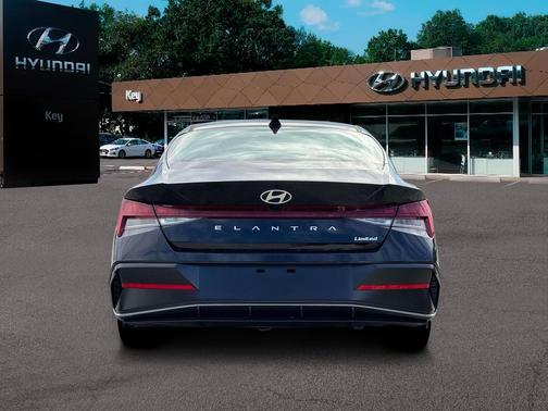 Abyss Black 2026 Hyundai ELANTRA Limited