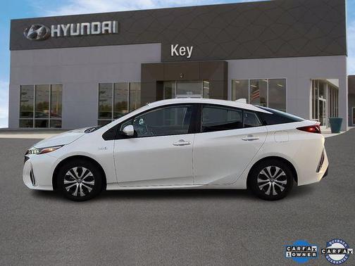 2022 Toyota Prius Prime XLE