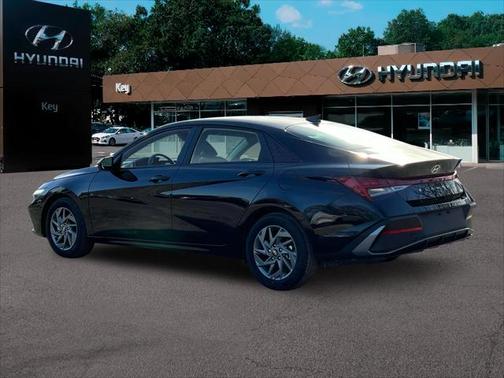 2025 Hyundai ELANTRA HEV Blue