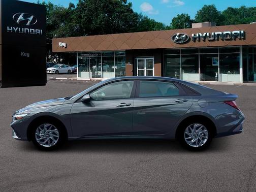 2026 Hyundai ELANTRA HEV Blue