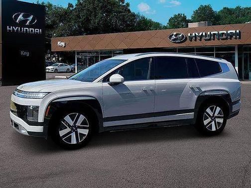 Cyber Gray 2026 Hyundai IONIQ 9 SEL