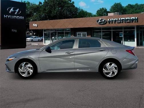2025 Hyundai ELANTRA Sport