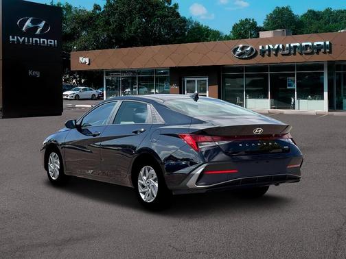 2026 Hyundai ELANTRA HEV Blue