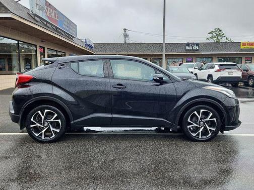 Black Sand Pearl 2021 Toyota C-HR XLE
