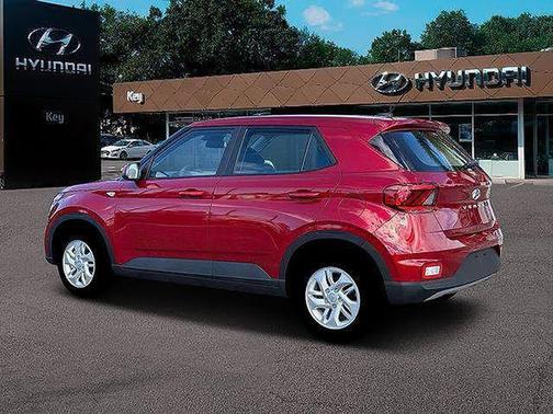 Ultimate Red 2026 Hyundai VENUE SE