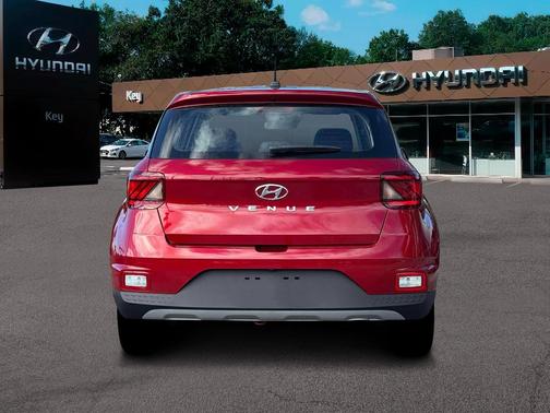 2026 Hyundai VENUE SE