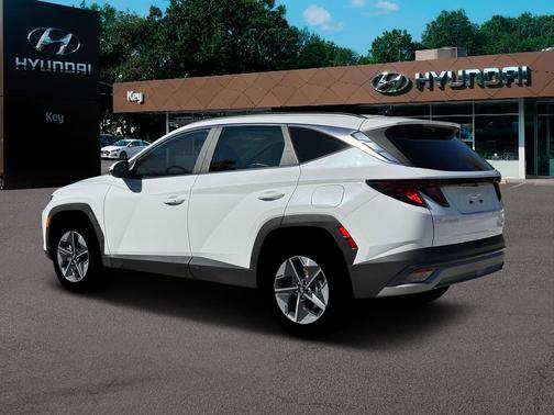 Creamy White Pearl 2026 Hyundai TUCSON Hybrid SEL