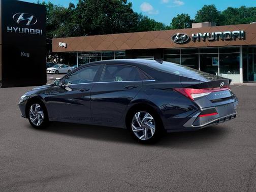 2026 Hyundai ELANTRA HEV Limited