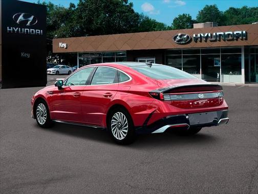 2025 Hyundai SONATA Hybrid Limited