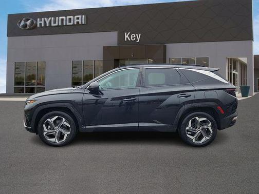 Phantom Black 2023 Hyundai TUCSON SEL