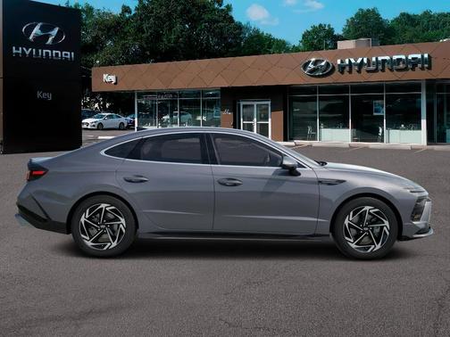 2026 Hyundai SONATA SEL