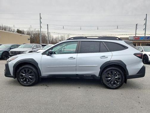 Ice Silver Metallic 2023 Subaru Outback Onyx Edition XT
