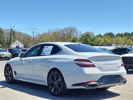 2022 Genesis G70 3.3T AWD