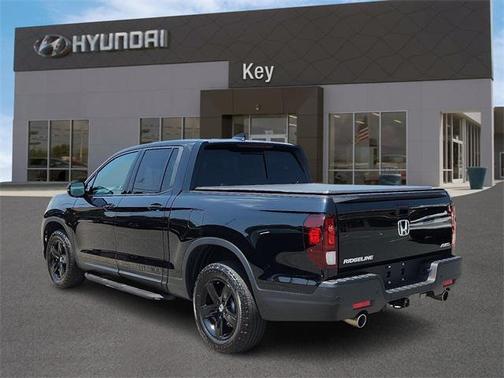 2023 Honda Ridgeline Black