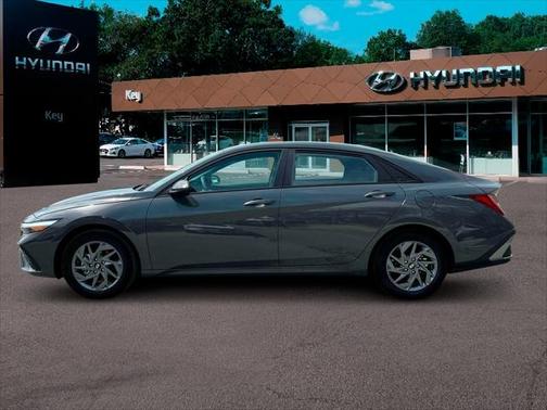 2025 Hyundai ELANTRA HEV Blue