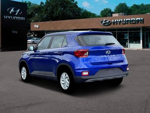 2026 Hyundai VENUE SE