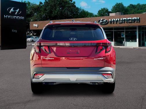 2026 Hyundai TUCSON Hybrid SEL