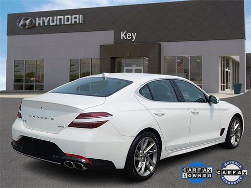 2022 Genesis G70 2.0T AWD