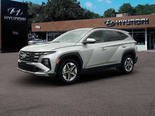 Shimmering Silver 2026 Hyundai TUCSON SEL
