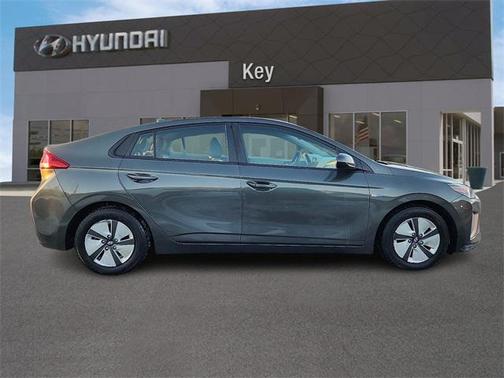 2020 Hyundai IONIQ Hybrid Blue