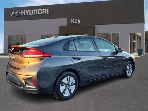 2020 Hyundai IONIQ Hybrid Blue