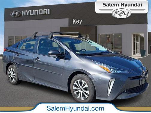 2020 Toyota Prius XLE