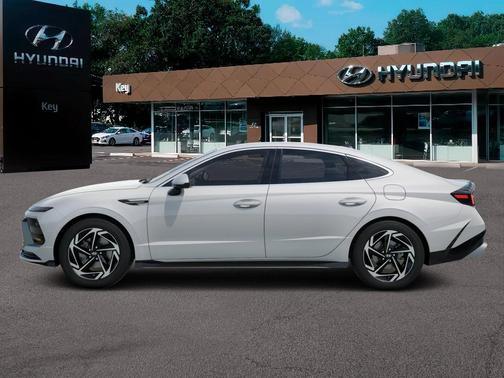 2026 Hyundai SONATA SEL