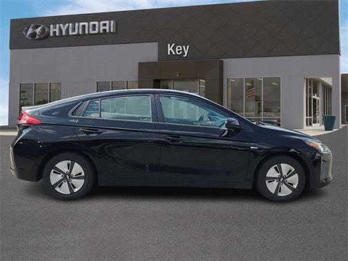2020 Hyundai IONIQ Hybrid Blue