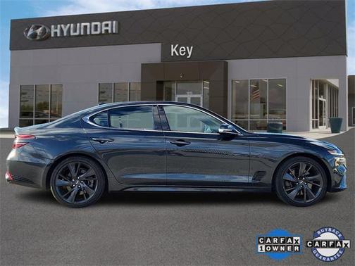 2022 Genesis G70 3.3T AWD