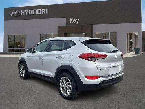 Molten Silver 2018 Hyundai TUCSON SE