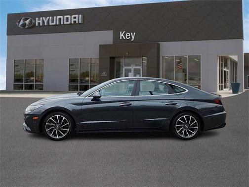 2022 Hyundai SONATA Limited