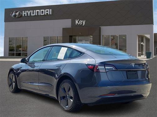 2023 Tesla Model 3 Standard Range