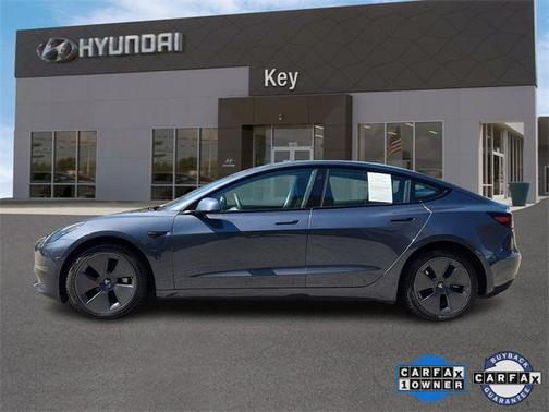 2023 Tesla Model 3 Standard Range
