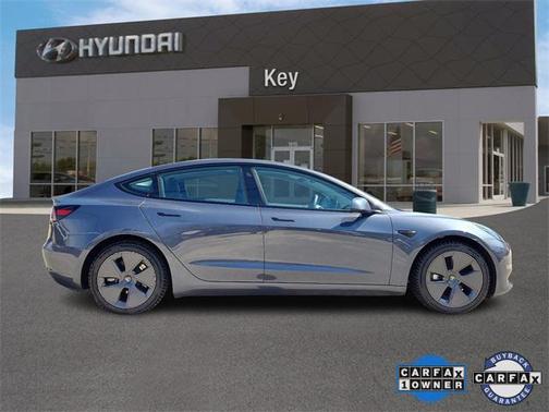 2023 Tesla Model 3 Standard Range
