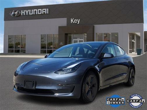 2023 Tesla Model 3 Standard Range