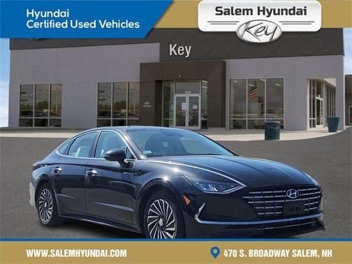 2022 Hyundai SONATA Hybrid SE