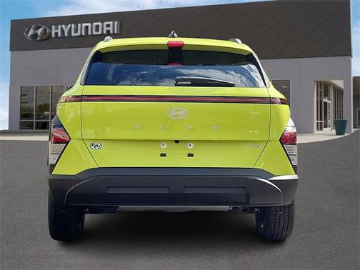 Neoteric Yellow 2024 Hyundai KONA SEL