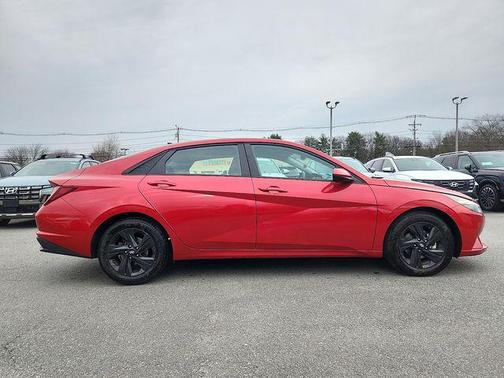 Calypso Red 2021 Hyundai ELANTRA SEL