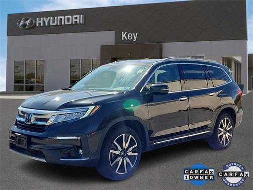 2022 Honda Pilot Touring 8-Passenger