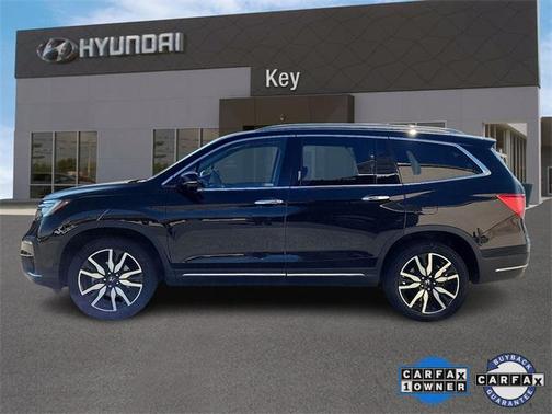 2022 Honda Pilot Touring 8-Passenger