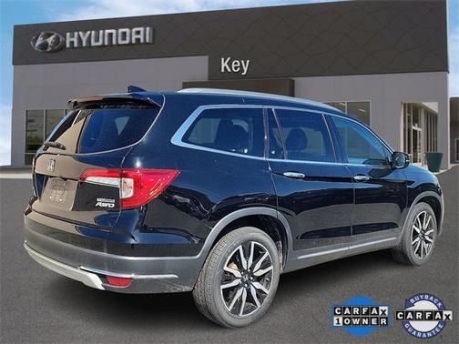 2022 Honda Pilot Touring 8-Passenger